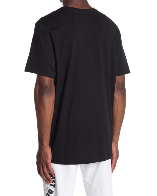 Nike Black Icon Swoosh Cotton Graphic T-shirt for men