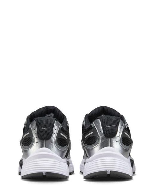 Nike Black V5 Rnr Sneaker for men
