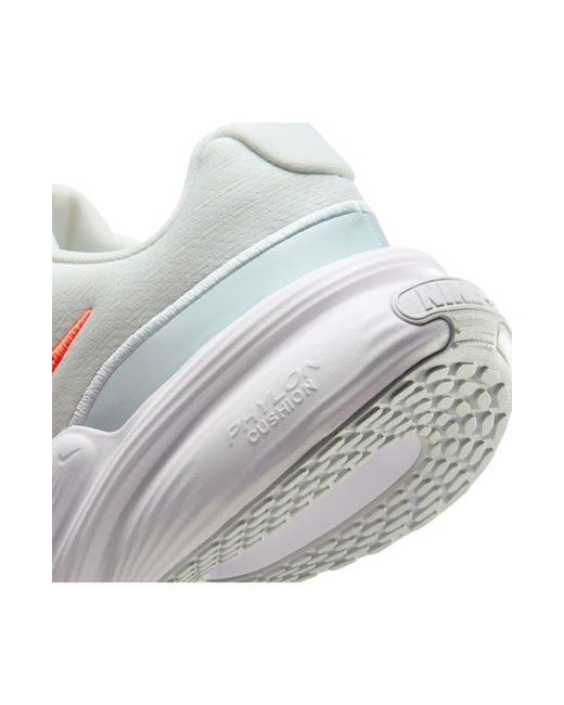 Nike White Uplift Sc Sneaker for men
