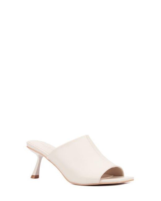TORGEIS White Idina Square Toe Mule