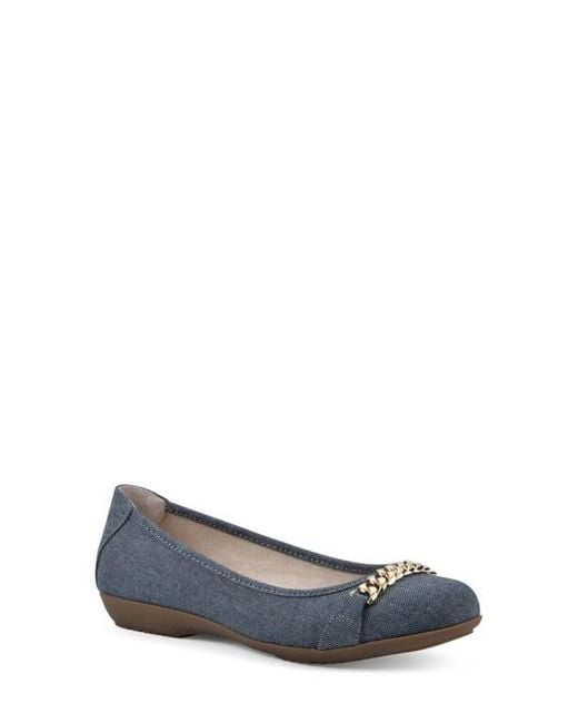 White Mountain Blue Chain Detail Slip-On Flats