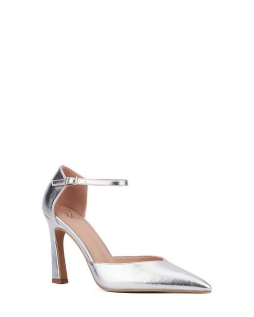 New York & Company White Xaria Pump