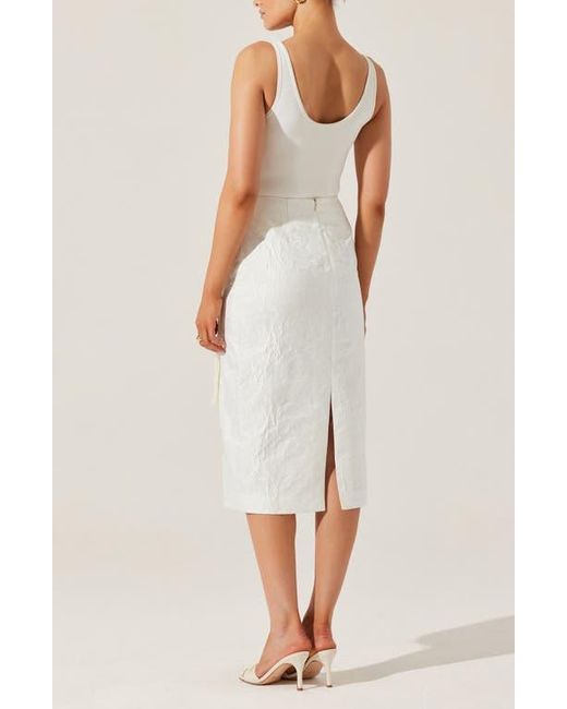 Astr White Jazmin Jacquard Pencil Skirt
