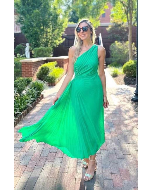 flowy black dress ELEGANCE FLOWY DRESS SIZE ONE SIZE fits upto 3XL / Purple