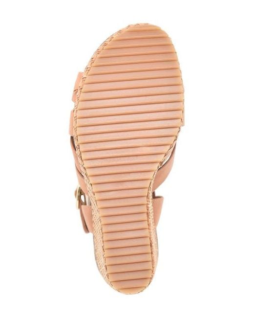 Söfft Brown Carlana Wedge Sandal