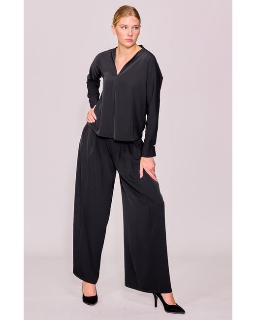MELLODAY Black Crepe Split Front Top