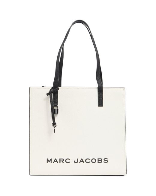 MARC JACOBS THE TOTE BAG ホワイト/ブラック Amazon.com: Marc Jacobs The Large Tote Beige Multi One Size