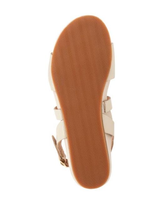 Softwalk® Metallic Cali Sandal