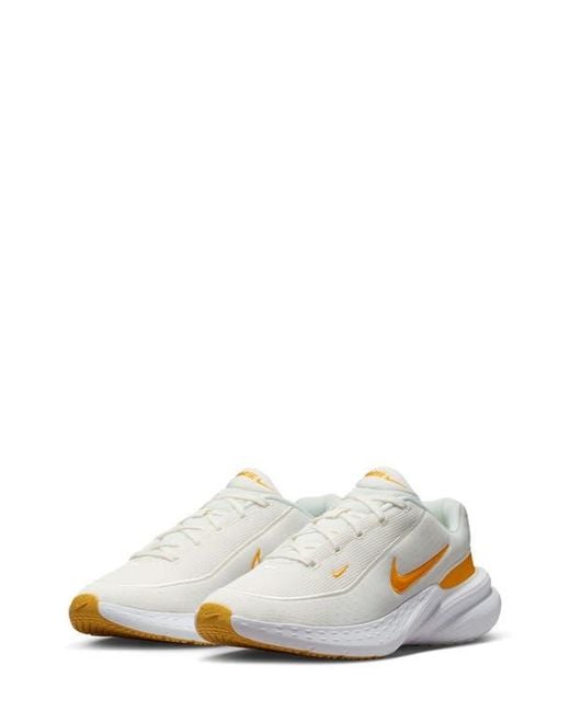 Nike White Uplift Sc Sneaker for men