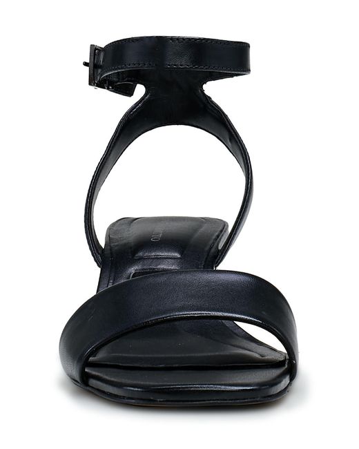Vince camuto hotsell black block heel