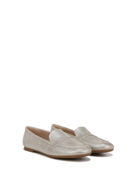 Naturalizer effie platform loafers deals