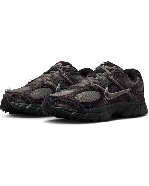 Nike Black V5 Runner Sneaker for men