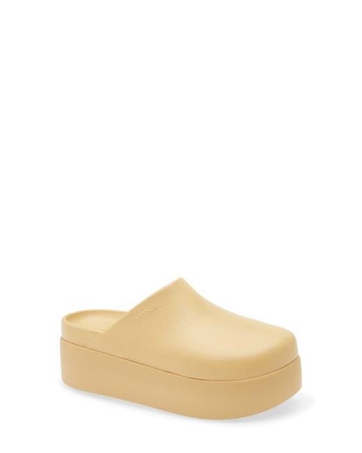 CROCSTM Natural Dylan Platform Clog