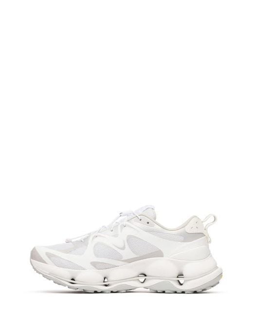 Merrell White Speedarc Matis Hiking Sneaker for men