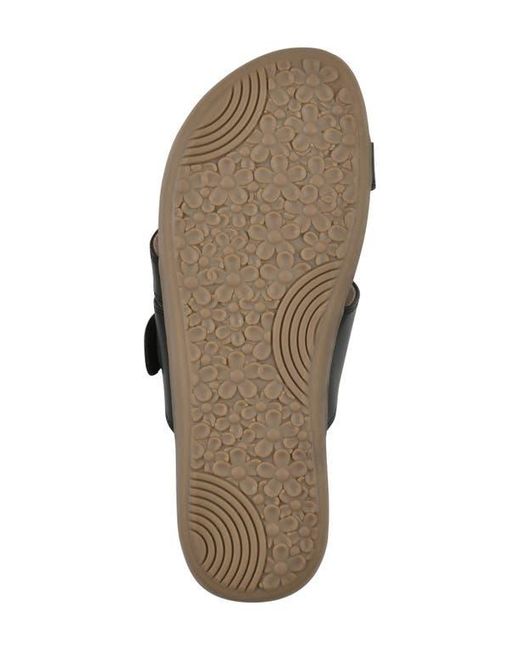 White Mountain Brown Fancify Toe Loop Sandal