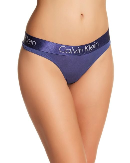 Calvin Klein Motive Thong in Blue
