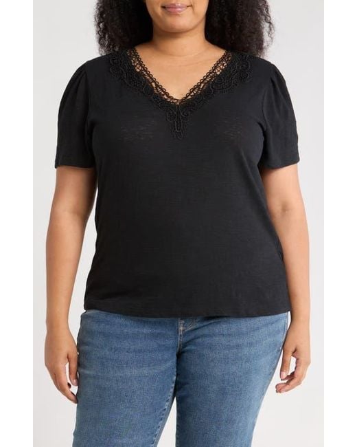 Caslon Black Embroidered Cutwork V-Neck T-Shirt