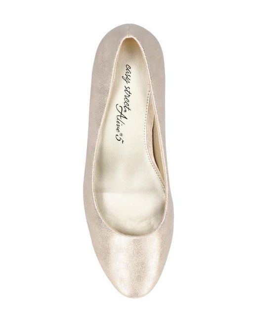 Easy Street Natural Ballari Round Toe Pump