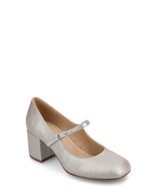 Journee Collection Women's White Okenna Pump