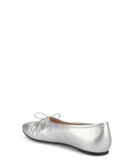 Journee Collection White Callee Keyhole Square Toe Flat