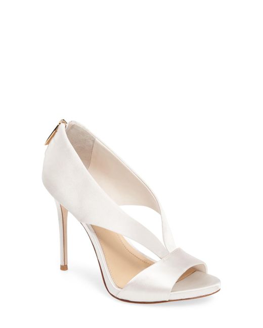 imagine vince camuto orre pump