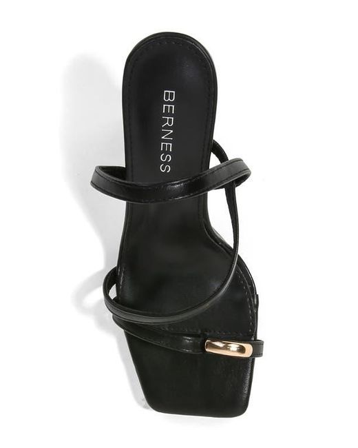 BERNESS Black Hildegarde Toe Loop Sandal