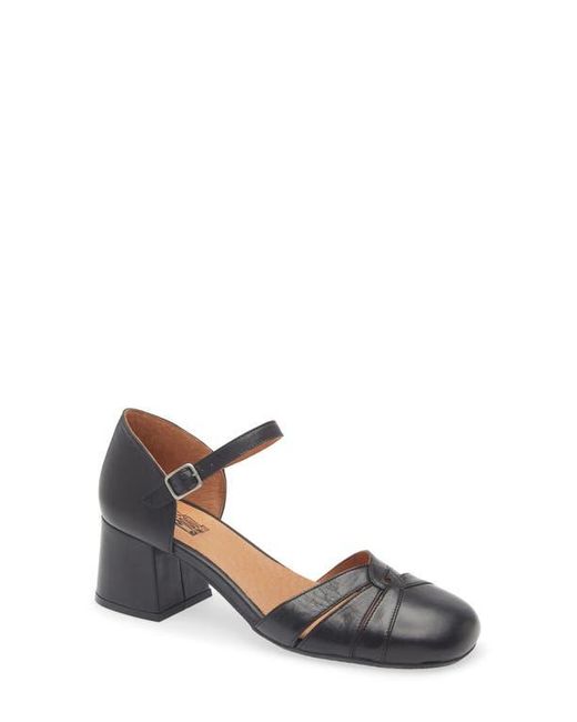 Miz Mooz White Storie Pump