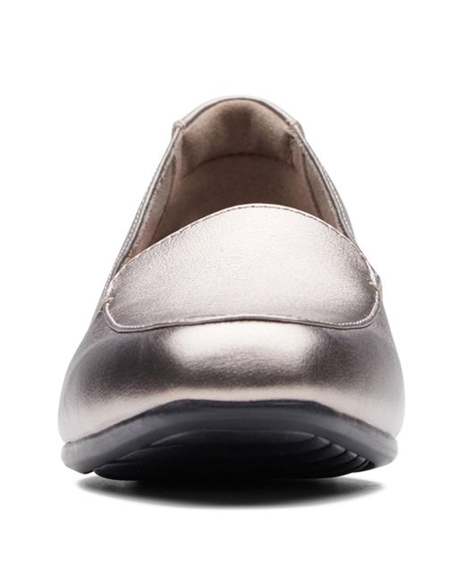 clarks juliet lora leather loafer