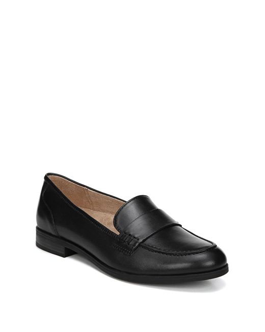 naturalizer milo loafer