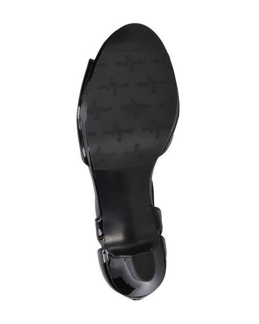 Easy Street Black Flash Sandal