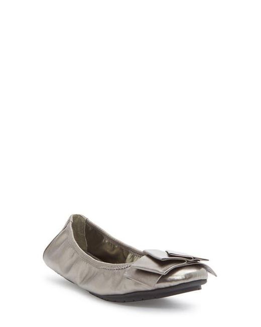 Me Too White 'Lilyana 2.0' Flat