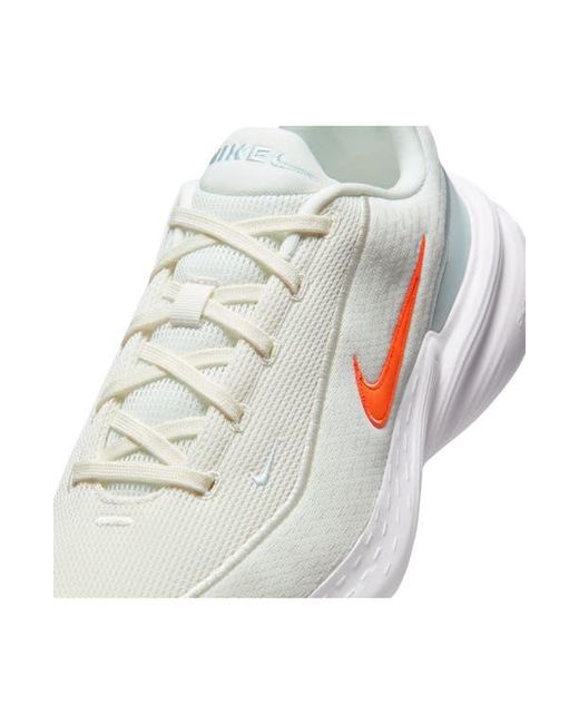 Nike White Uplift Sc Sneaker for men