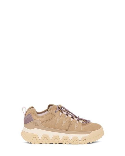 UGG Captrail Low Sneaker in Natural | Lyst