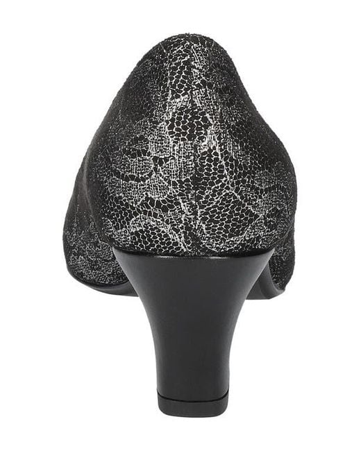 Easy Street Black Ballari Pump