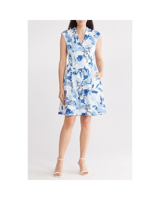 vince camuto blue floral dress Vince Camuto Women's Short Sleeve Floral Midi Dress