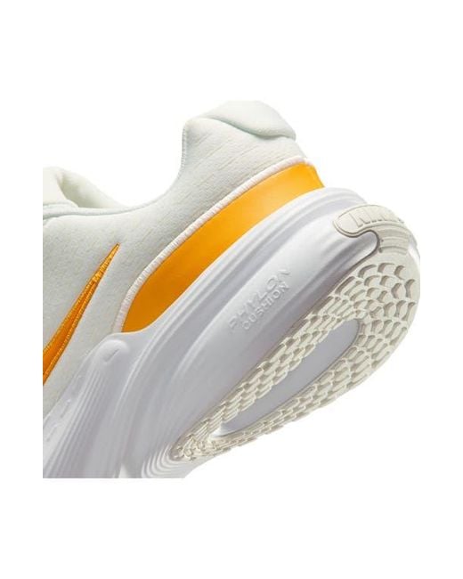 Nike White Uplift Sc Sneaker for men