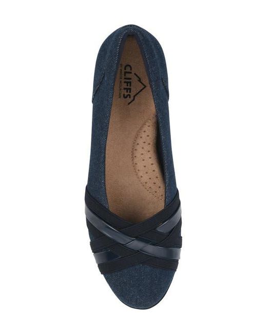 White Mountain Blue Chic Flat