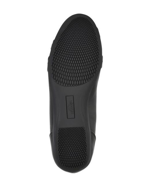 White Mountain Black Calming Buckle Strap Flat