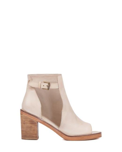 Vintage Foundry Natural Laverne Block Heel Sandal