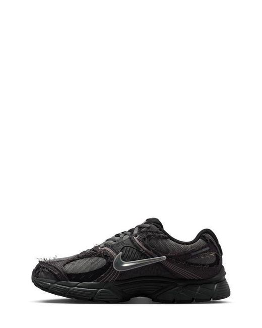 Nike Black V5 Runner Sneaker for men