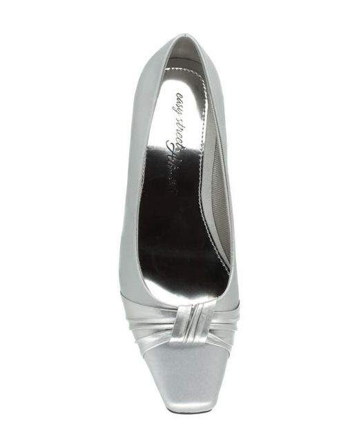 Easy Street White Waive Square Toe Pump