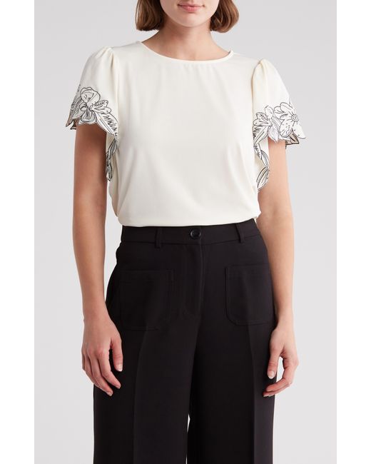 Adrianna Papell White Embroidered Trim T-shirt