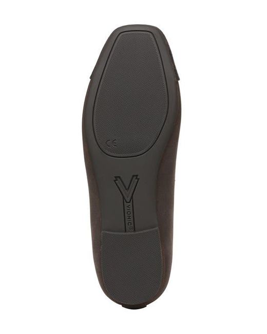 Vionic Brown Hollen Cap Toe Flat