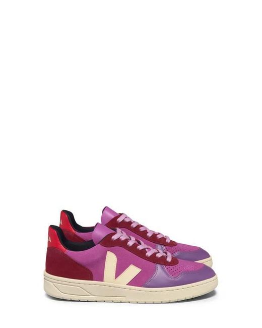 Veja Purple V-10 Sneaker