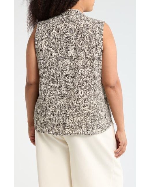 Nordstrom Rack Gray V-Neck Shell