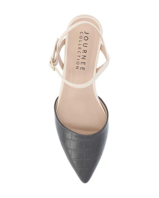 Journee Collection Natural Brynn Croc Embossed Pump