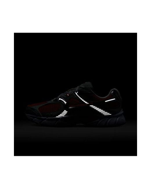 Nike Multicolor V5 Rnr Sneaker for men