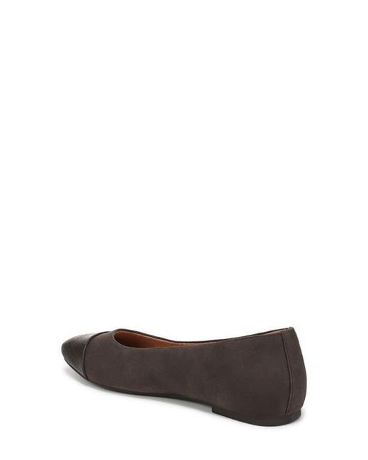 Vionic Brown Hollen Cap Toe Flat