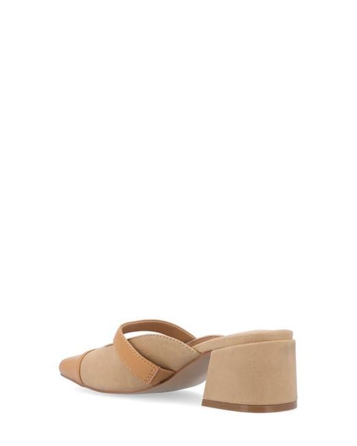 Journee Collection Natural Dalla Pump