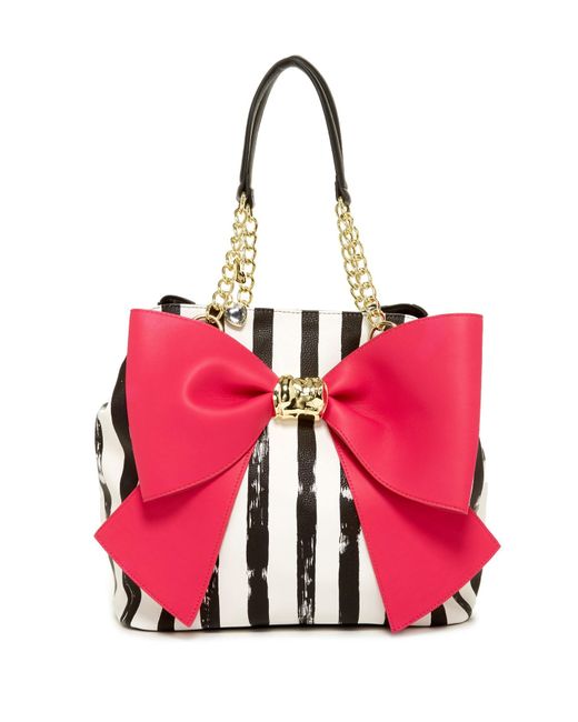 Betsey Johnson Big Bow Tote in Black | Lyst
